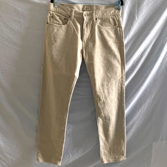 J-Crew. W=31 L=30. 484 slim